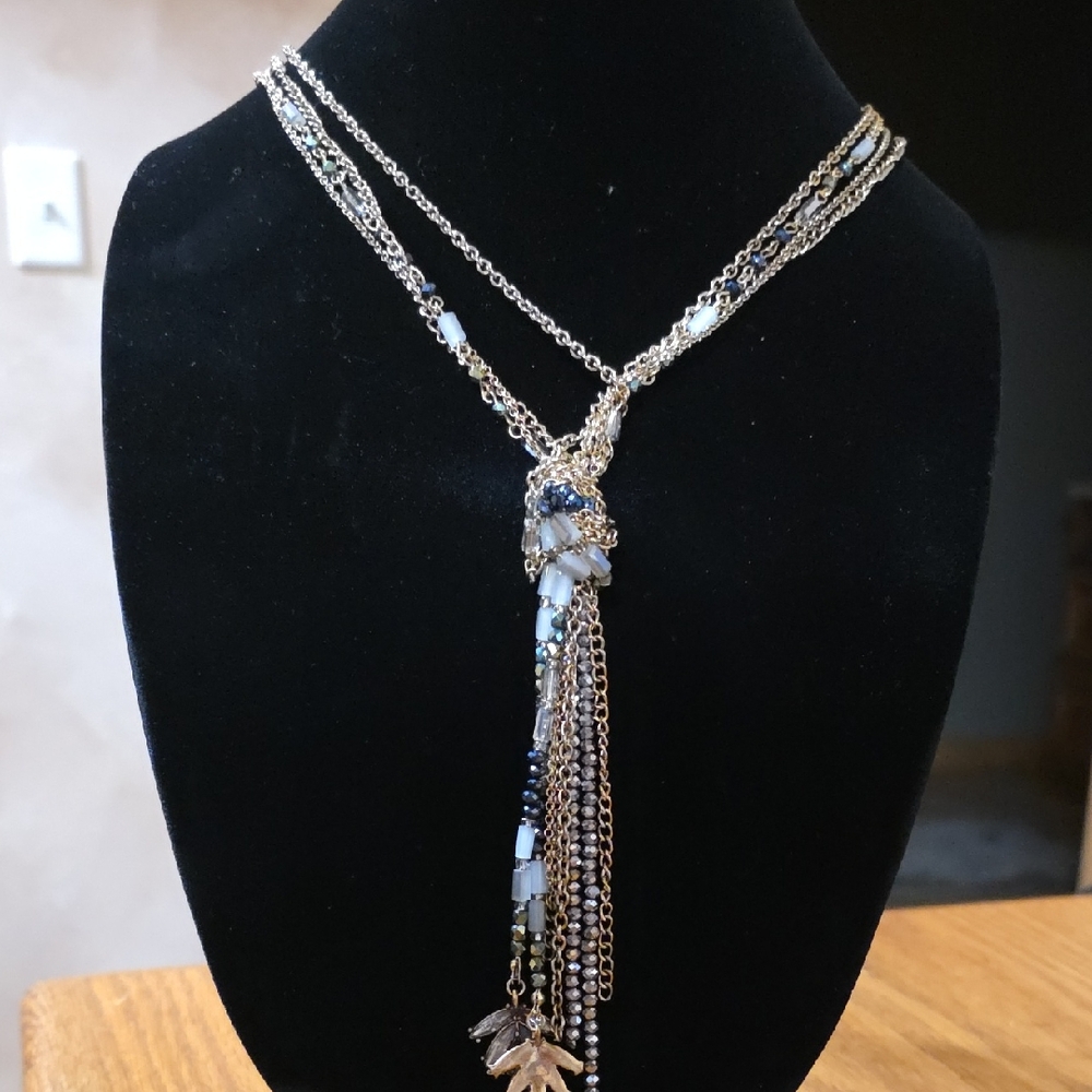 Elegant Gold and Black Beaded Necklace